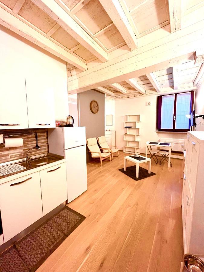 Residenza Serena Suite-Centro Storico مانتوفا المظهر الخارجي الصورة